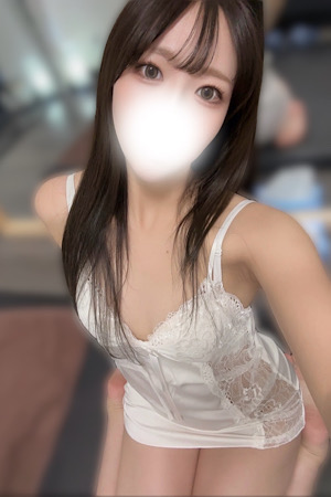 白藤りこ