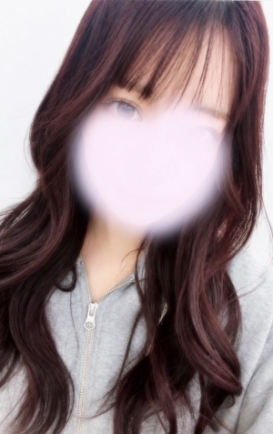 天使りりあ