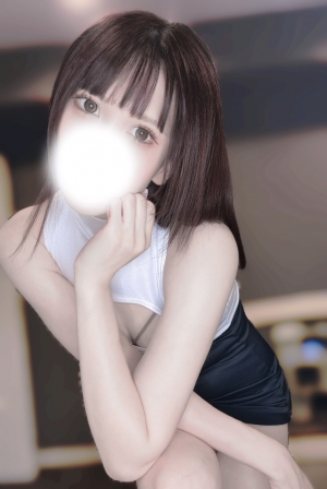 伊吹いぶ