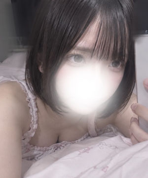 秋元りつ