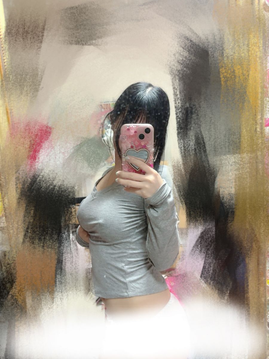 3/22は出勤です♡の画像